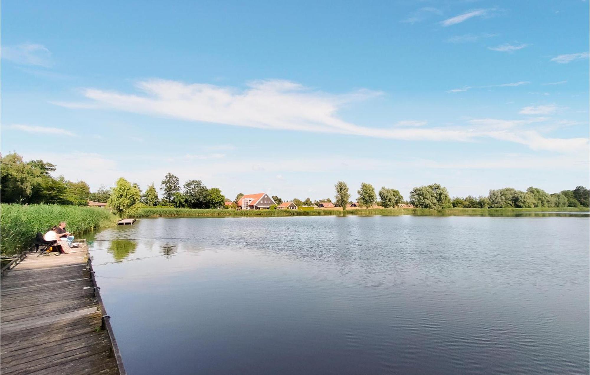 Nice Home In Heinkenszand With Sauna Екстериор снимка